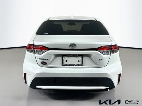 Used 2020 Toyota Corolla LE FWD image 6