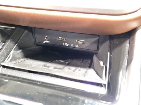 Used 2021 Subaru Outback Touring XT image 28