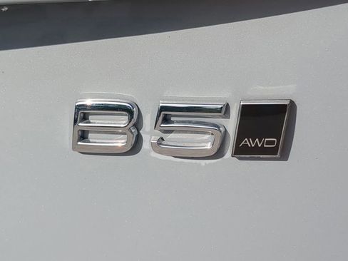 Used 2025 Volvo XC90 B5 Core w/ Protection Package image 54