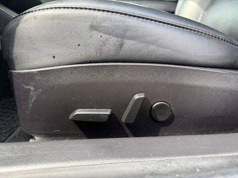 Used 2019 Tesla Model 3 Standard Range Plus image 12