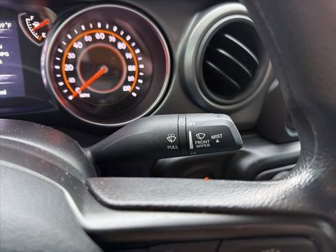 Used 2021 Jeep Gladiator Sport AWD/4WD image 36