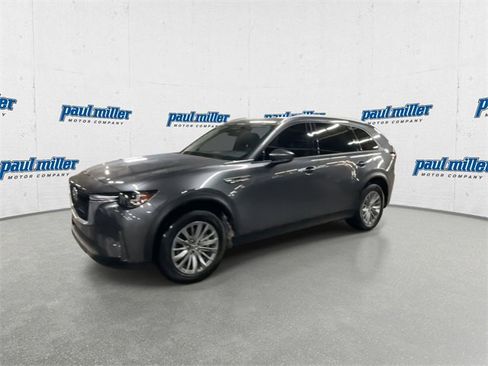 Used 2024 MAZDA CX-90 Plug-In Hybrid w/ Preferred image 5