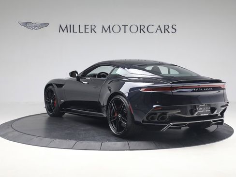 Used 2019 Aston Martin DBS Superleggera RWD image 4