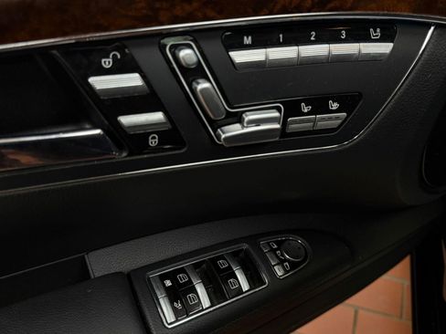 Used 2013 Mercedes-Benz S 550 image 11