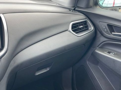 Used 2023 Chevrolet Equinox LT FWD image 24