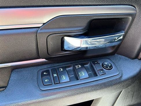 Used 2022 RAM 1500 Classic Warlock AWD/4WD image 11