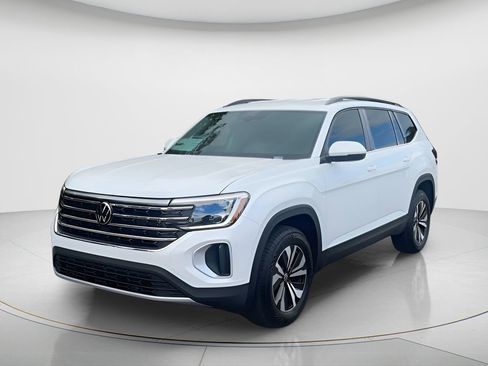 New 2026 Volkswagen Atlas SE FWD image 4