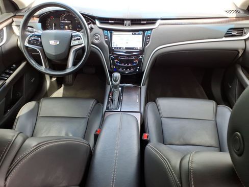 Used 2019 Cadillac XTS Luxury FWD image 18