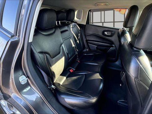 Used 2020 Jeep Compass Limited image 27