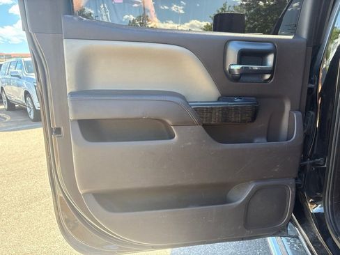 Used 2016 GMC Sierra 2500 Denali w/ Duramax Plus Package AWD/4WD image 19