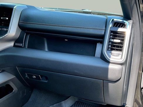 Used 2024 RAM 1500 Laramie AWD/4WD image 20