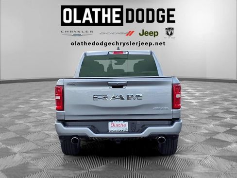Used 2025 RAM 1500 Big Horn AWD/4WD image 24