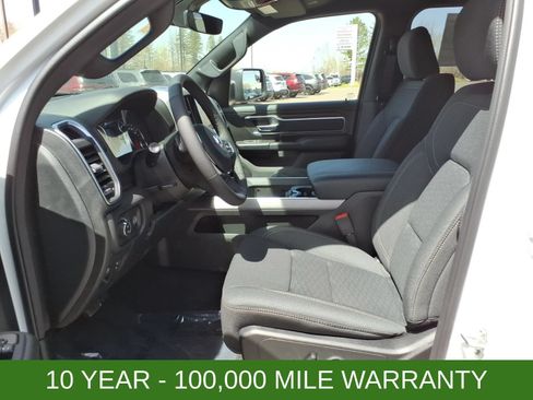 New 2026 RAM 1500 Big Horn AWD/4WD image 11