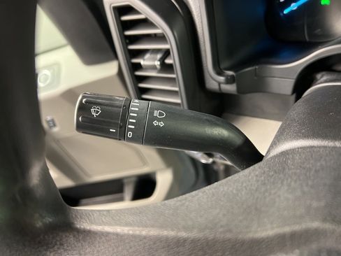 Certified 2019 Ford F150 XL w/ Equipment Group 101A Mid image 19