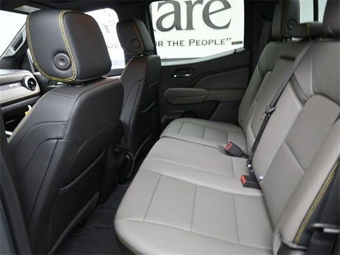 New 2026 Chevrolet Colorado ZR2 w/ Technology Package image 9