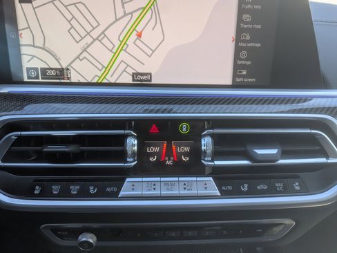 Used 2023 BMW X6 M50i w/ Executive Package image 24