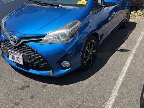Used 2017 Toyota Yaris L FWD image 1