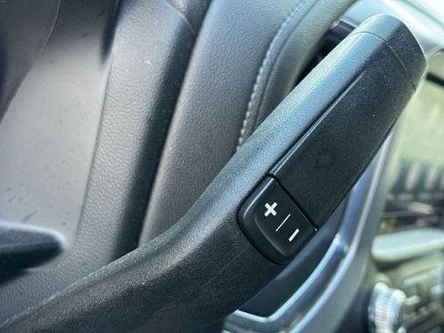 Used 2021 GMC Sierra 1500 Elevation image 28