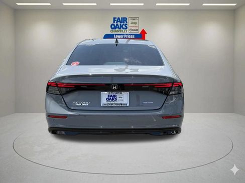 Used 2023 Honda Accord EX-L image 6