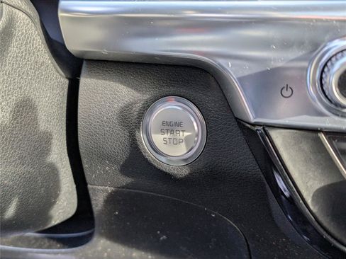 Used 2022 Kia Telluride S image 24