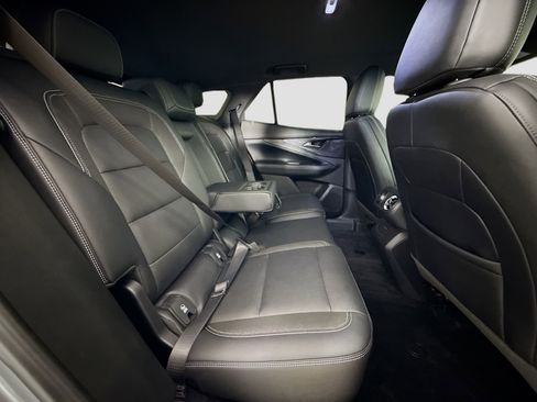 Used 2025 Chevrolet Blazer EV LT FWD image 28