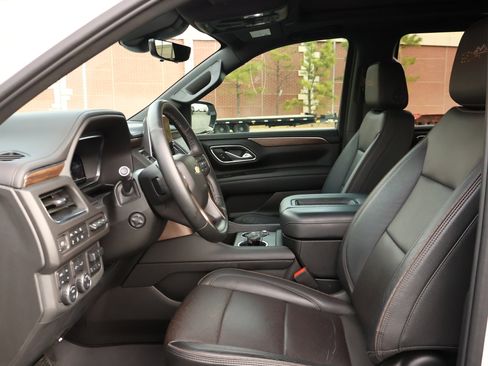 Certified 2024 Chevrolet Tahoe High Country image 12