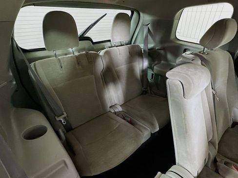 Used 2011 Toyota Highlander 4WD w/ Tech Pkg image 25