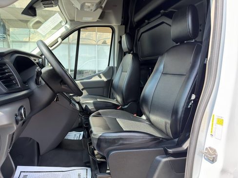 Used 2024 Ford Transit 250 148 Medium Roof RWD image 15