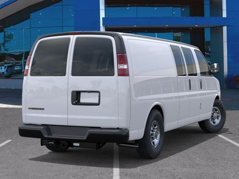 New 2026 Chevrolet Express 3500 Extended w/ Driver Convenience Package RWD image 28