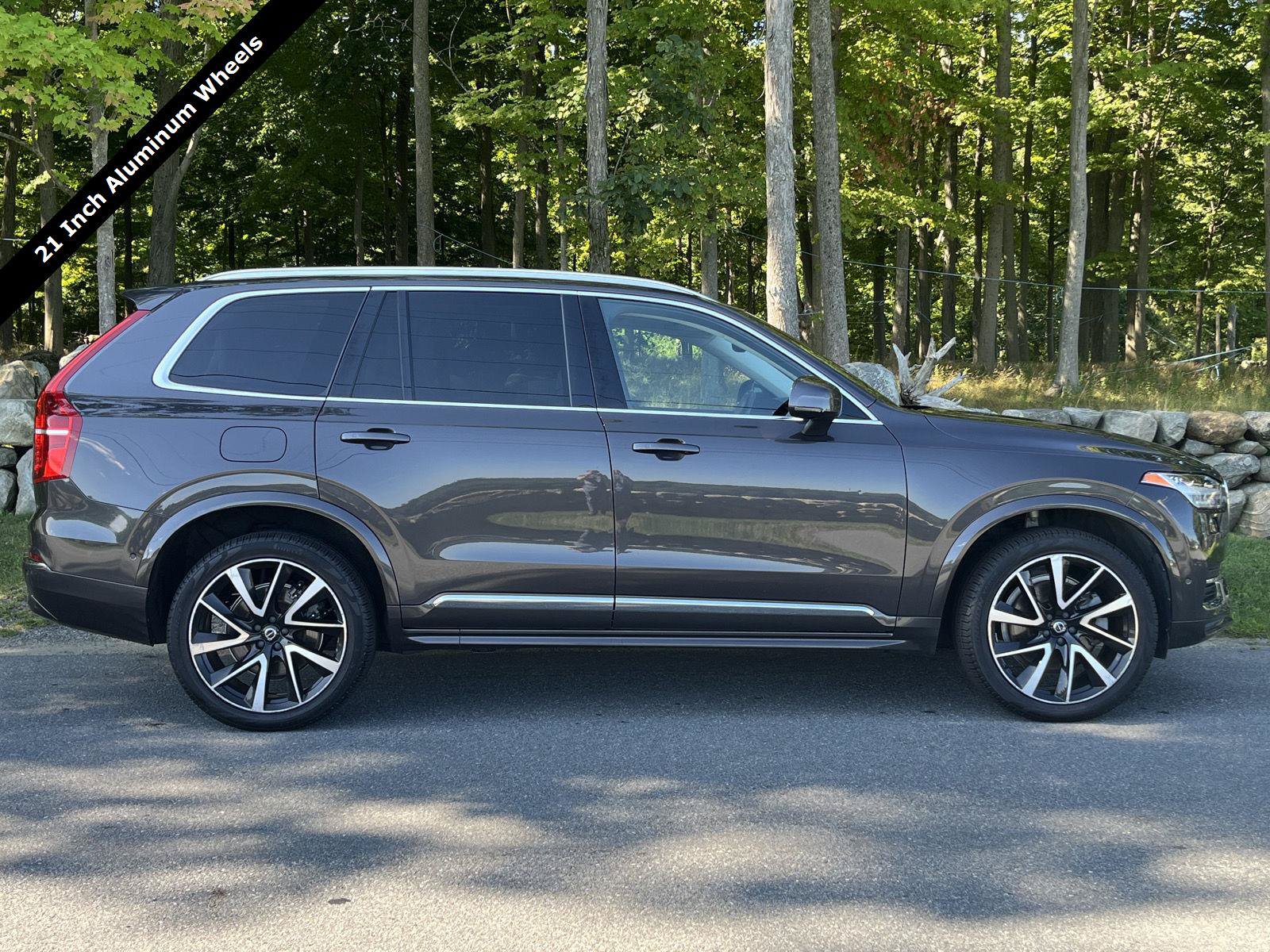 Used 2023 Volvo XC90 B6 Plus w/ Protection Package AWD/4WD image 2