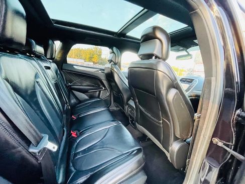 Used 2019 Lincoln MKC Select w/ Select Plus Package image 29