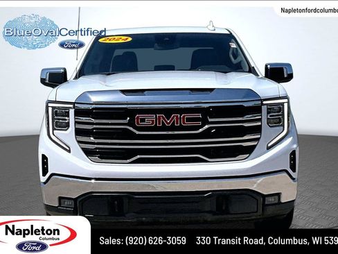 Used 2024 GMC Sierra 1500 SLT AWD/4WD image 3