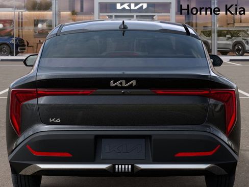 New 2025 Kia K4 LX image 13