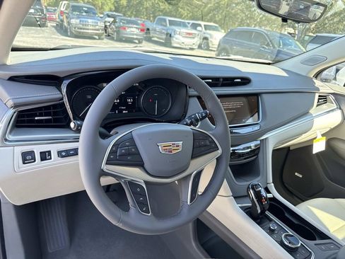 New 2026 Cadillac XT5 Premium Luxury image 33