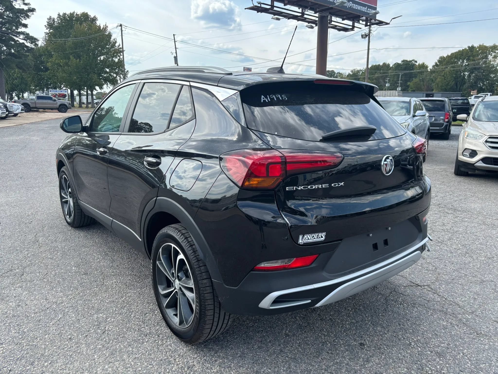 Used 2021 Buick Encore GX Select FWD image 3