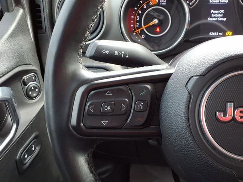 Used 2022 Jeep Wrangler Willys image 14