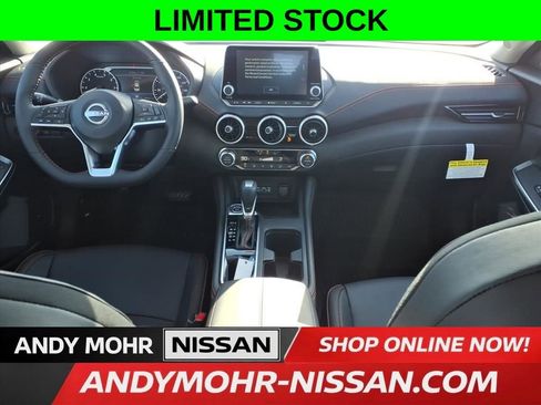 New 2025 Nissan Sentra SR w/ SR Premium Package FWD image 22