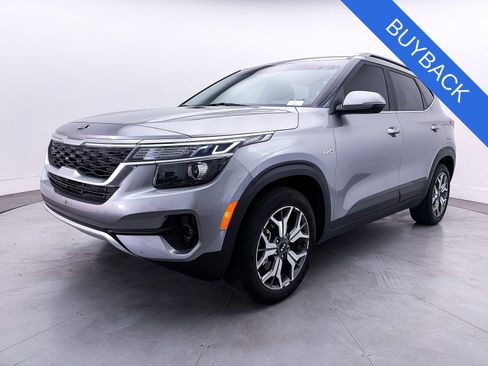 Used 2021 Kia Seltos EX AWD/4WD image 12