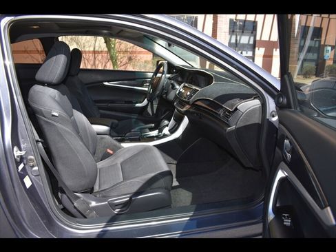 Used 2013 Honda Accord EX image 24