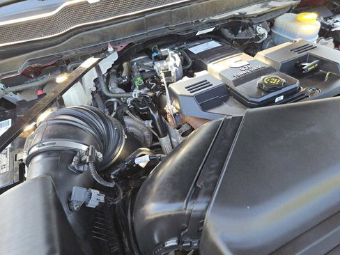 Used 2022 RAM 2500 Limited AWD/4WD image 29