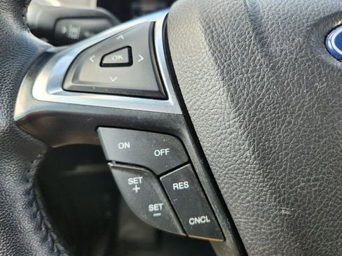 Used 2024 Ford Edge SEL w/ Convenience Package image 19