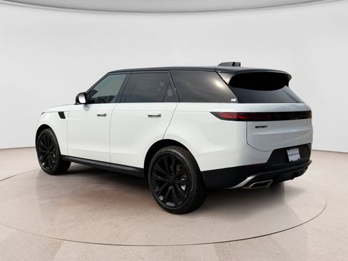 New 2026 Land Rover Range Rover Sport SE AWD/4WD image 3