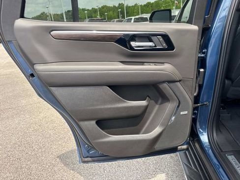 New 2026 Chevrolet Tahoe Premier AWD/4WD image 16