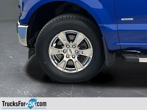 Used 2017 Ford F150 XLT w/ Equipment Group 301A Mid image 38