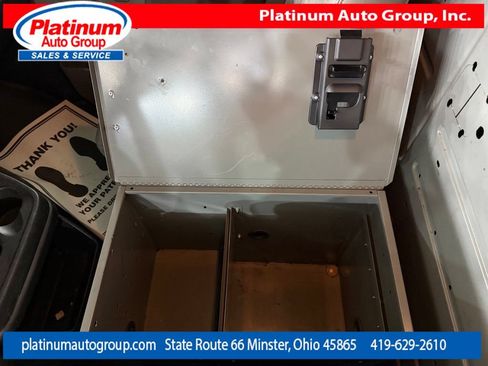 Used 2018 Chevrolet Express 3500 Extended w/ Driver Convenience Package RWD image 26