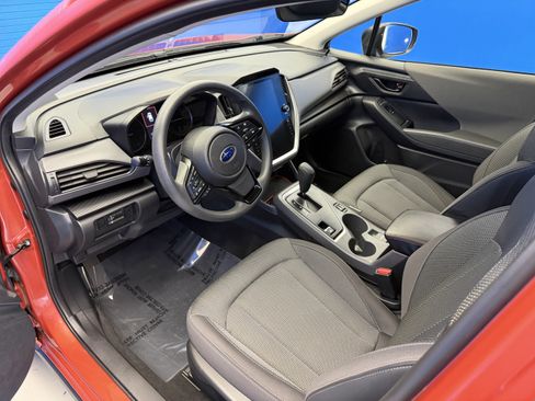 Used 2024 Subaru Crosstrek 2.0i Premium AWD/4WD image 11