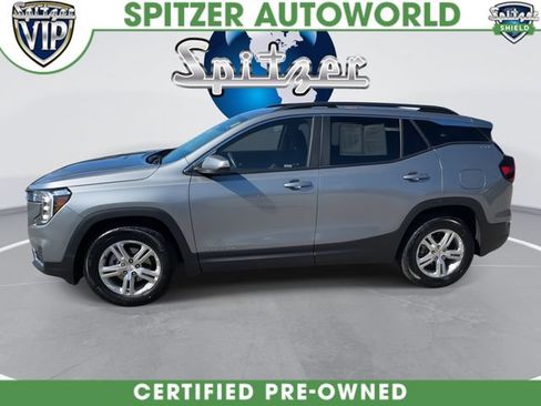 Certified 2024 GMC Terrain SLE w/ Driver Convenience Package FWD image 6