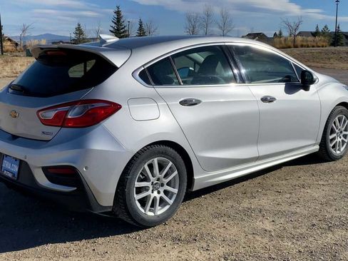 Used 2017 Chevrolet Cruze Premier image 8