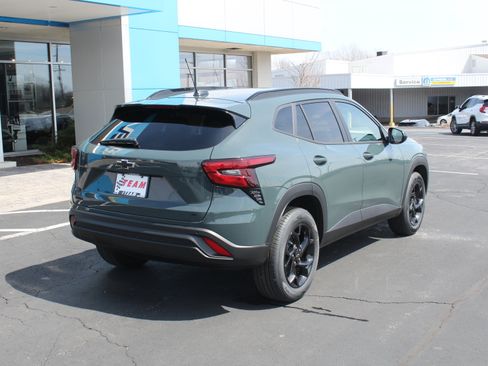 New 2026 Chevrolet Trax LT image 4