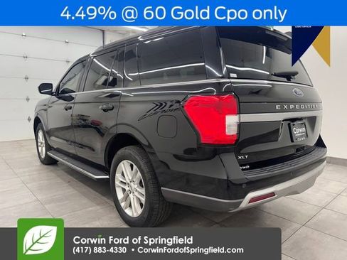 Certified 2022 Ford Expedition XLT image 4